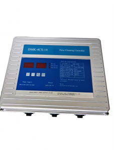 What is the cleaning principle of the DMK-4CS-14 controller?